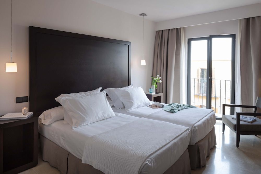 Hotel Rey Alfonso X Standard Double Room 2