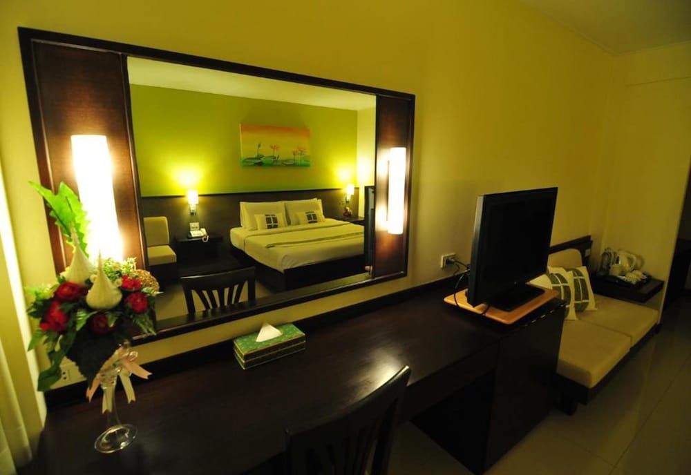 Navarat Heritage Hotel Superior Room 10