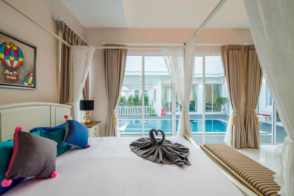 Baan Hua Hin Suk Jung 4 Bedrooms Pool Villa (A10,B9) 4