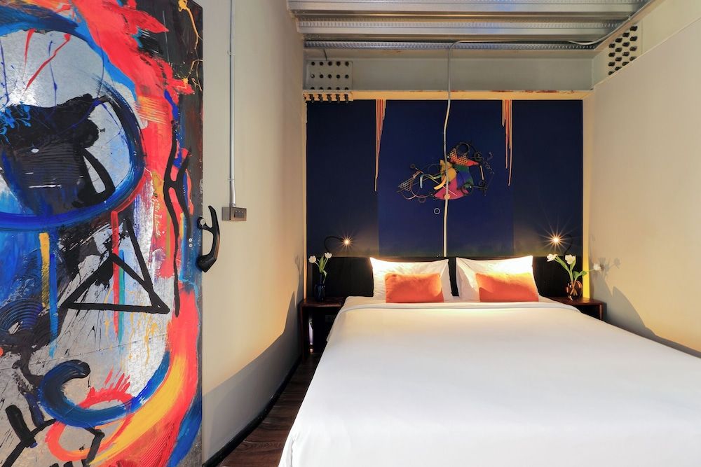 MeStyle Garage Hotel Standard Room, 1 Double Bed 3