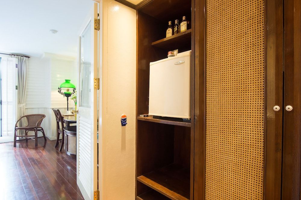 Buddy Lodge Superior Twin Bed Room 13