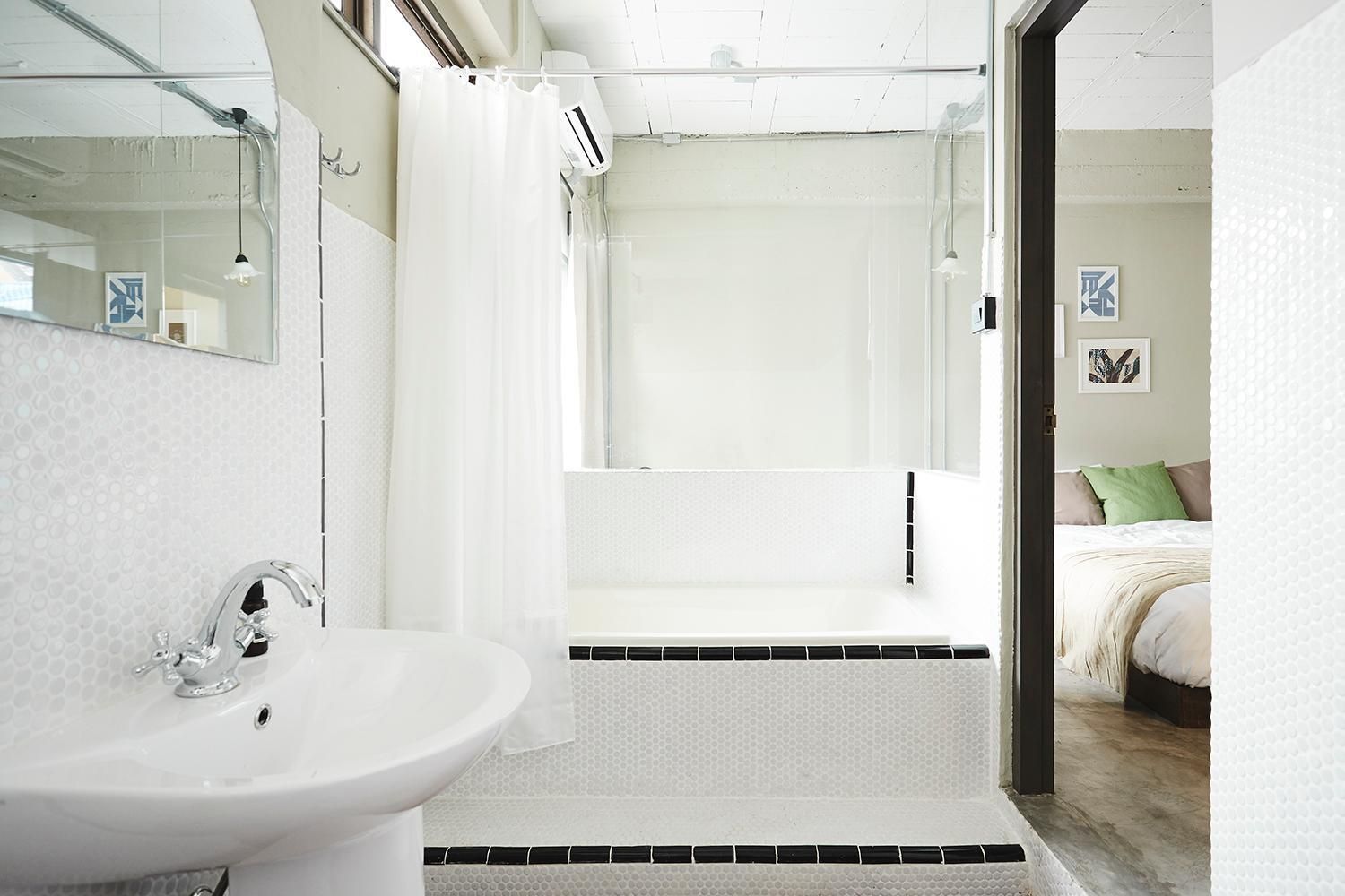 undefined OB OON Boutique Bed & Breakfast 3