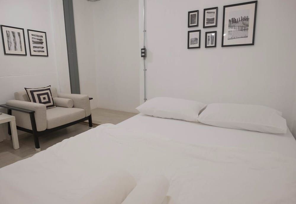 undefined Sleepcase Hostel 5