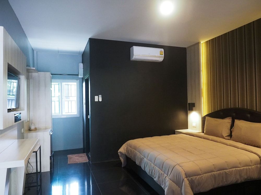 The Nest Hotel by Ploy Standard Double Room 5