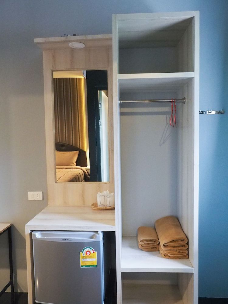 The Nest Hotel by Ploy Standard Double Room 4