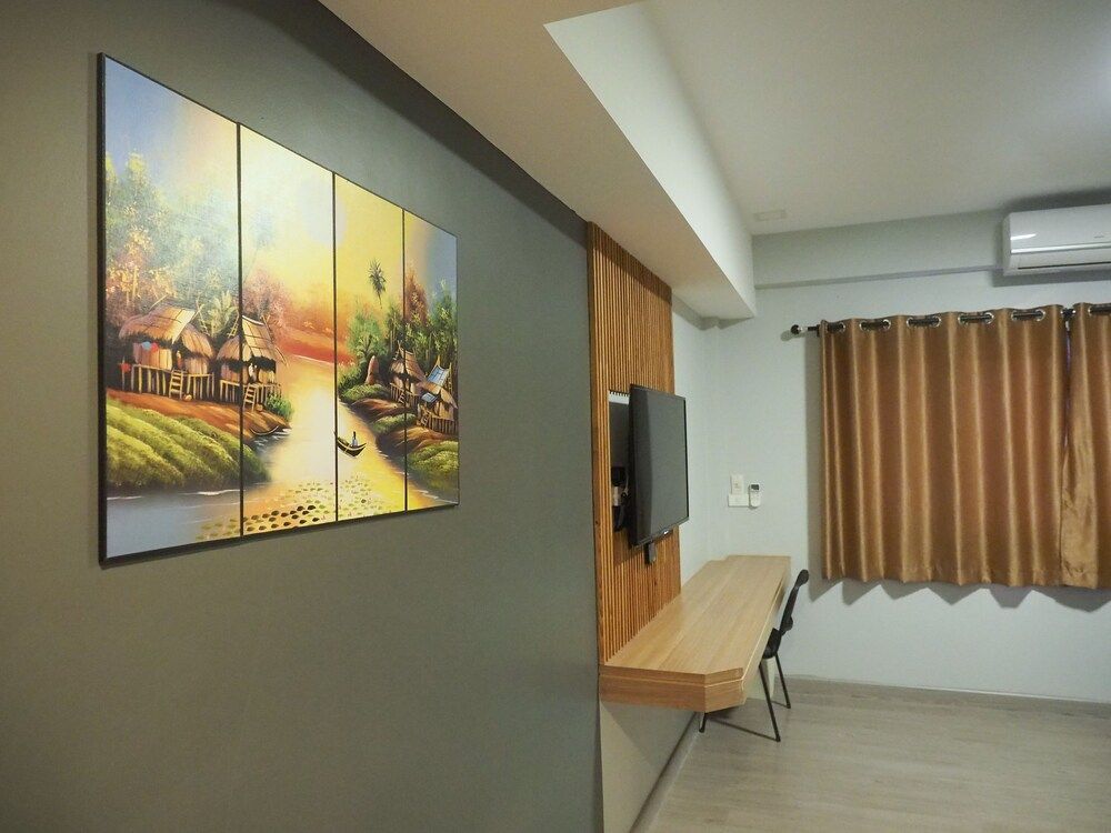 The Nest Hotel by Ploy Deluxe Room 6