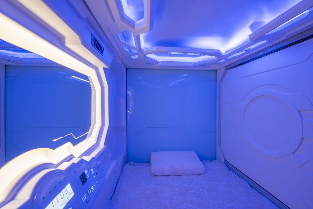 undefined Hi Capsule Pattaya - Adults Only 4