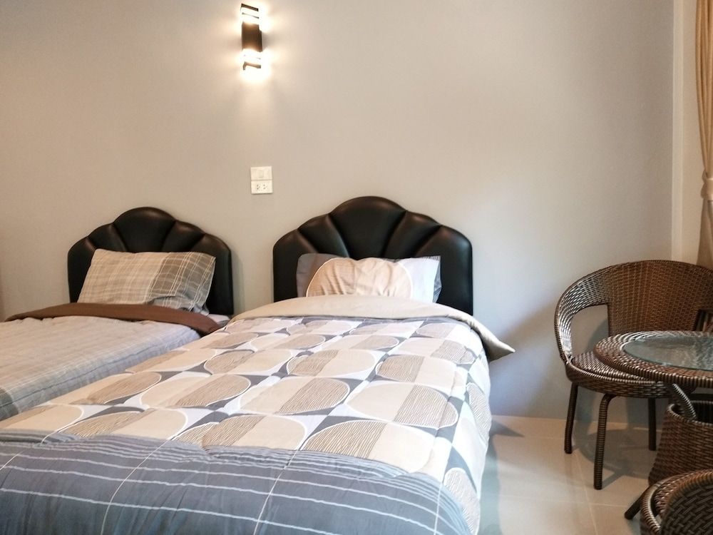 Big House Resort Twin Room