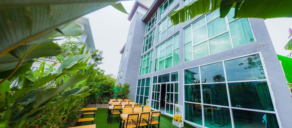 undefined KM Hotel Chiangmai 7