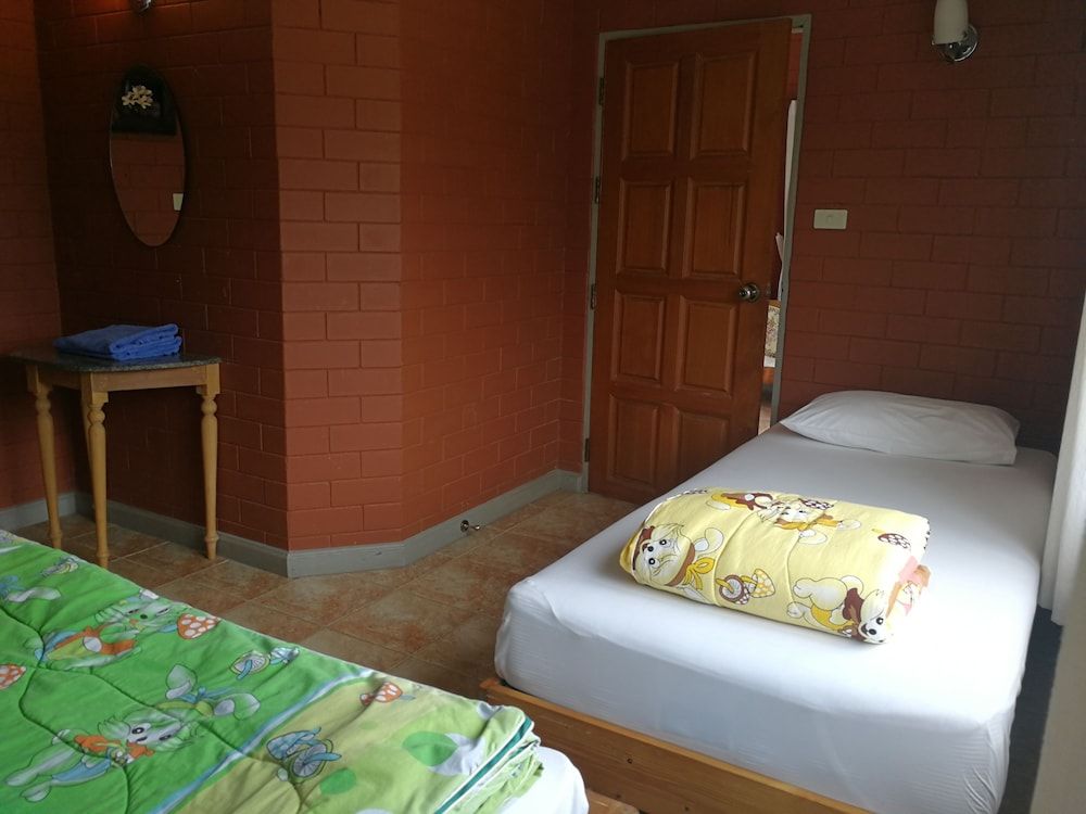 Phupreugsa Resort Family Bungalow 3