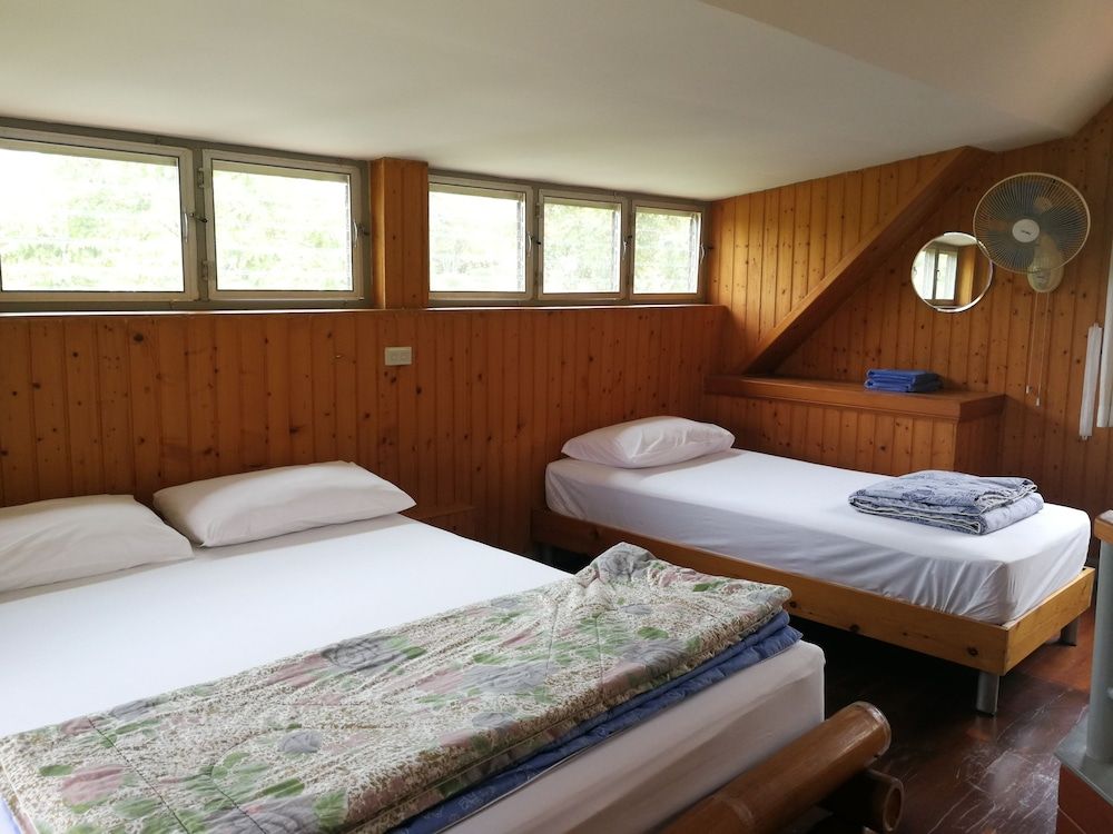 Phupreugsa Resort Family Bungalow 2