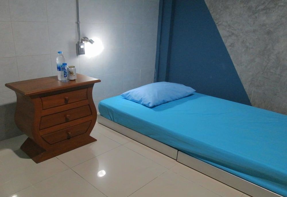 The Nexchange Bangkok Hostel 3-Bed Mixed Dormitory with Shared Bathroom 5