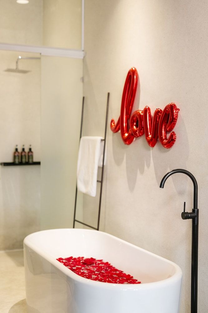 Mila Thapae@ChiangMai Old City Deluxe Double Room 11