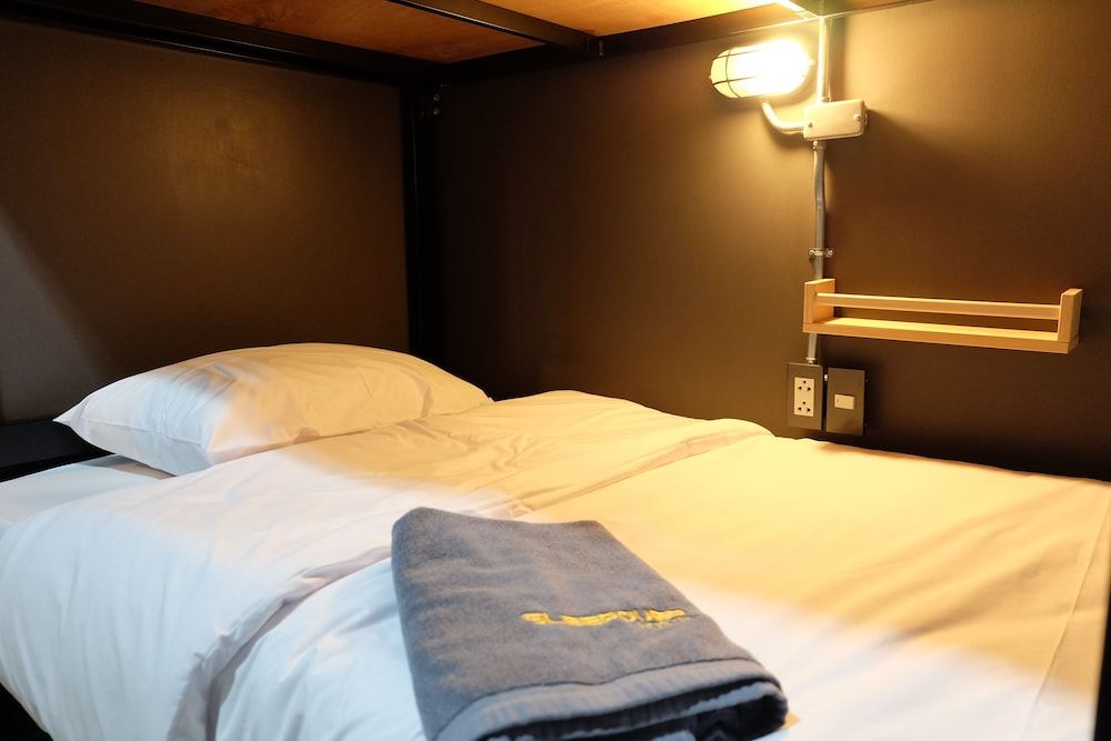 Sleepover Hostel Bangkok Standard Room with Bunk Bed