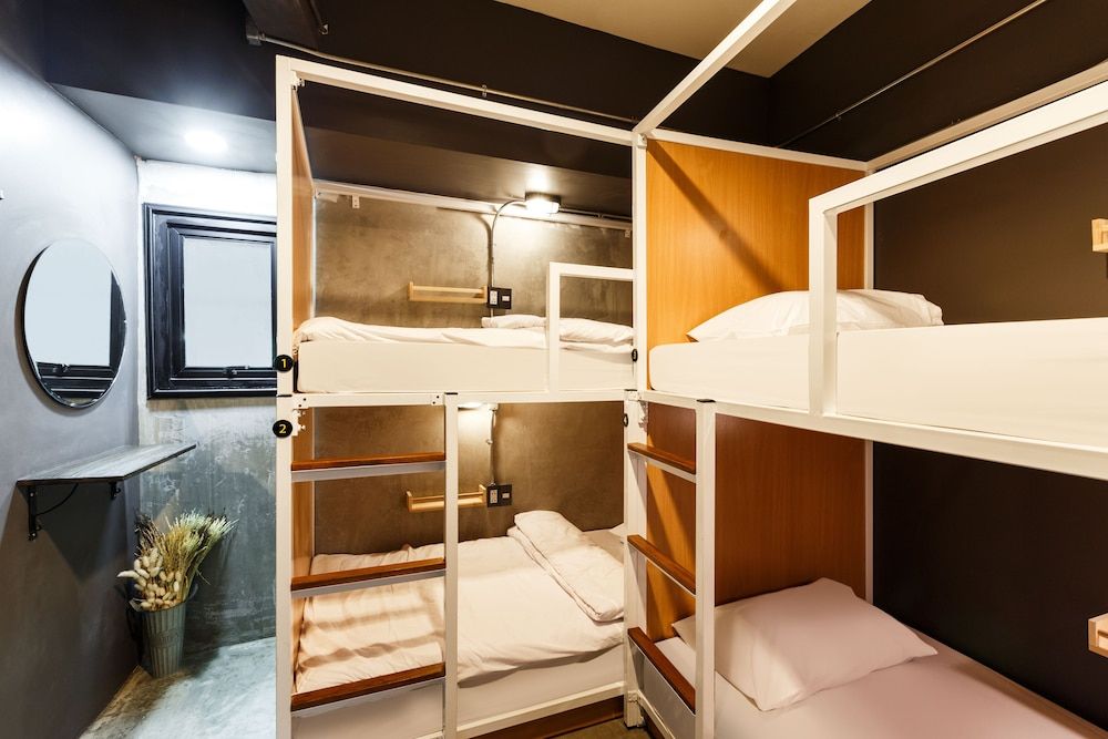 undefined Sleepover Hostel Bangkok 8