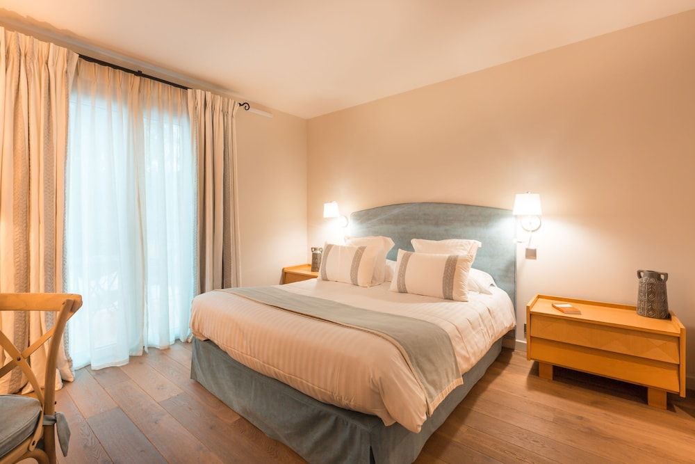 Hotel Spa & Restaurant Cantemerle Standard Room 2