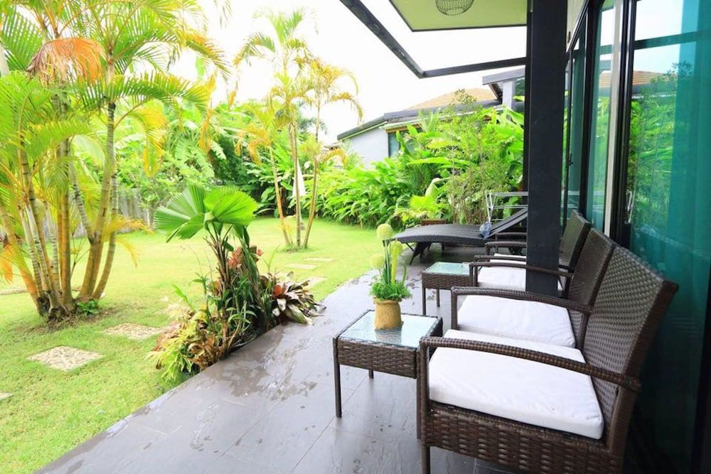 Baan Norkna Bangtao Standard Double Room 11