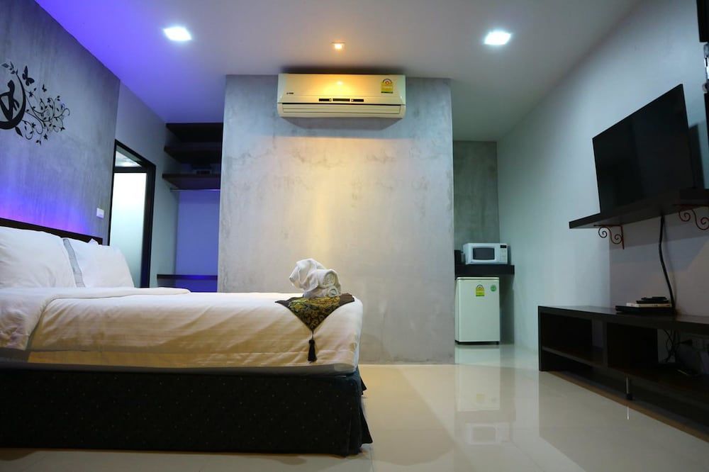 undefined Baan Norkna Bangtao 7