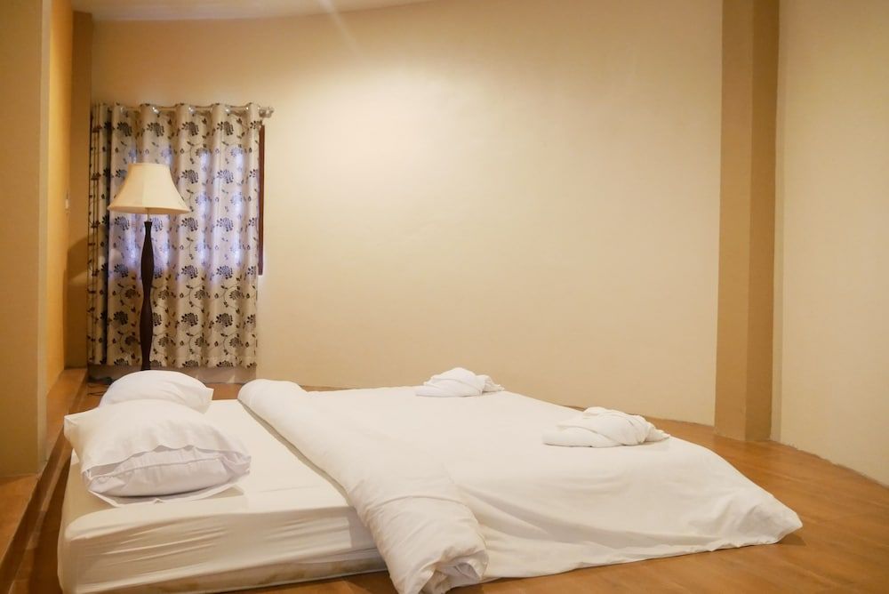 Aiyara Garden Resort 2-Connecting Room with River View