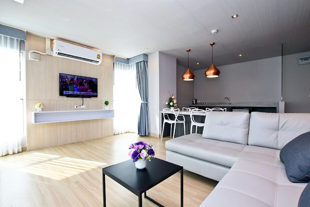 Le Breeze Resort Deluxe Suite 7
