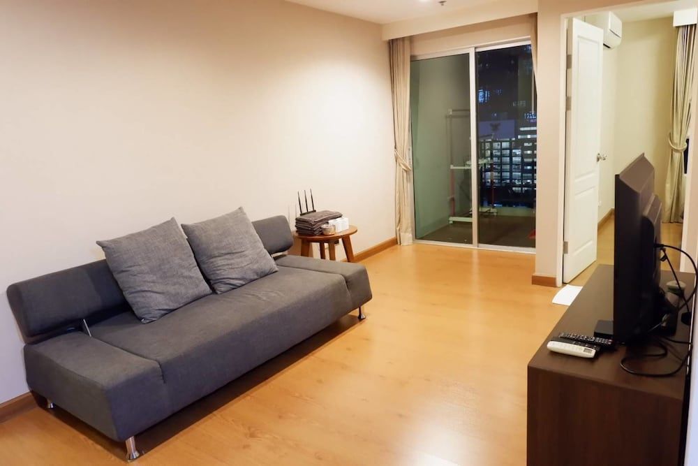 J.J Belle Condo in Bangkok One Bedroom Apartment 16