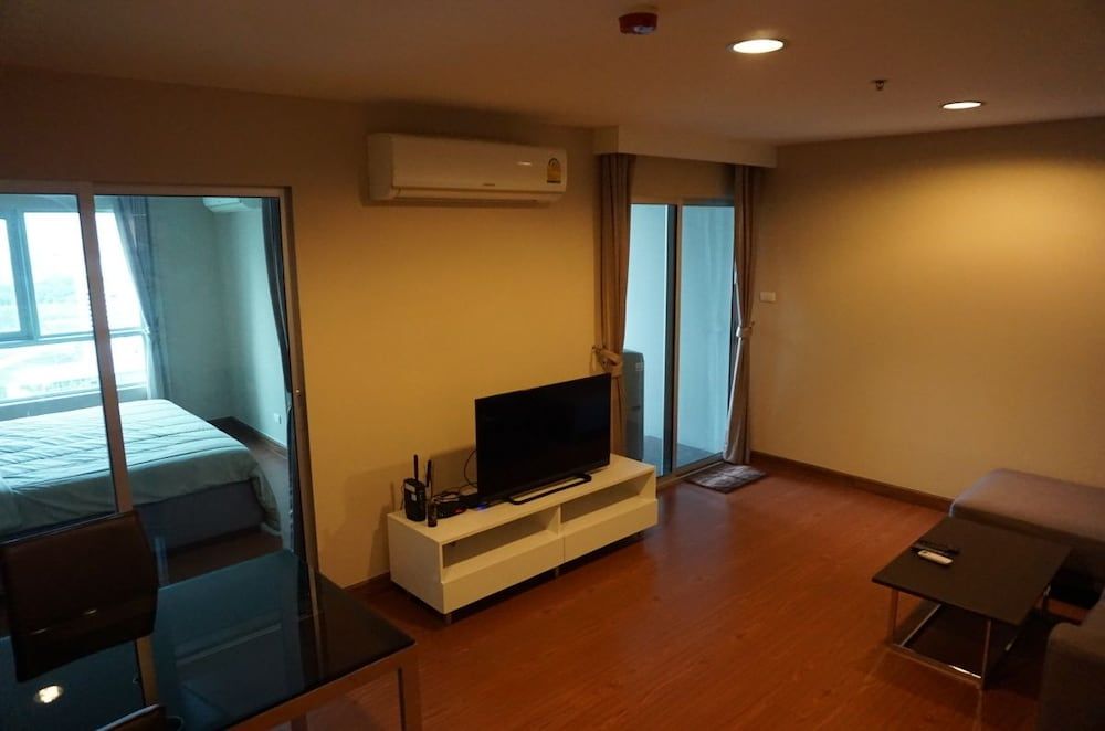 J.J Belle Condo in Bangkok One Bedroom Apartment 25