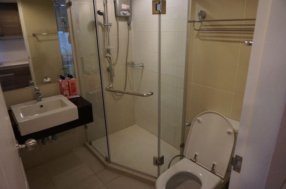 J.J Belle Condo in Bangkok One Bedroom Apartment 13