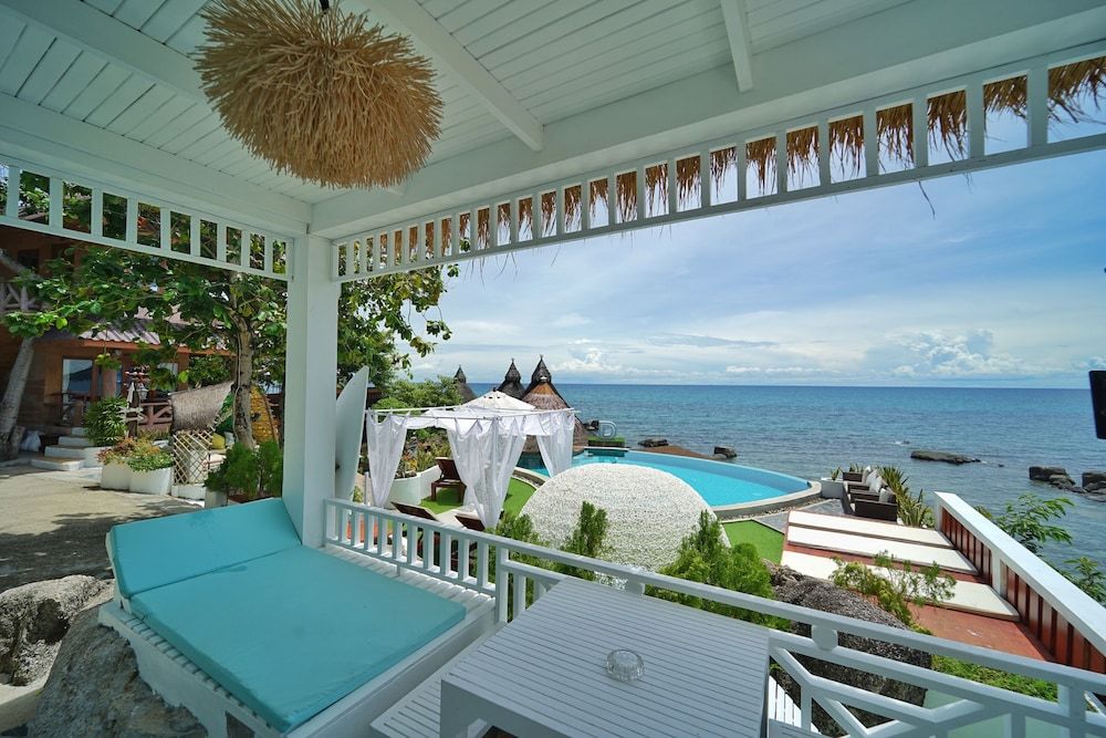 DD Hut Koh Tao Triple Room with Sea View 10