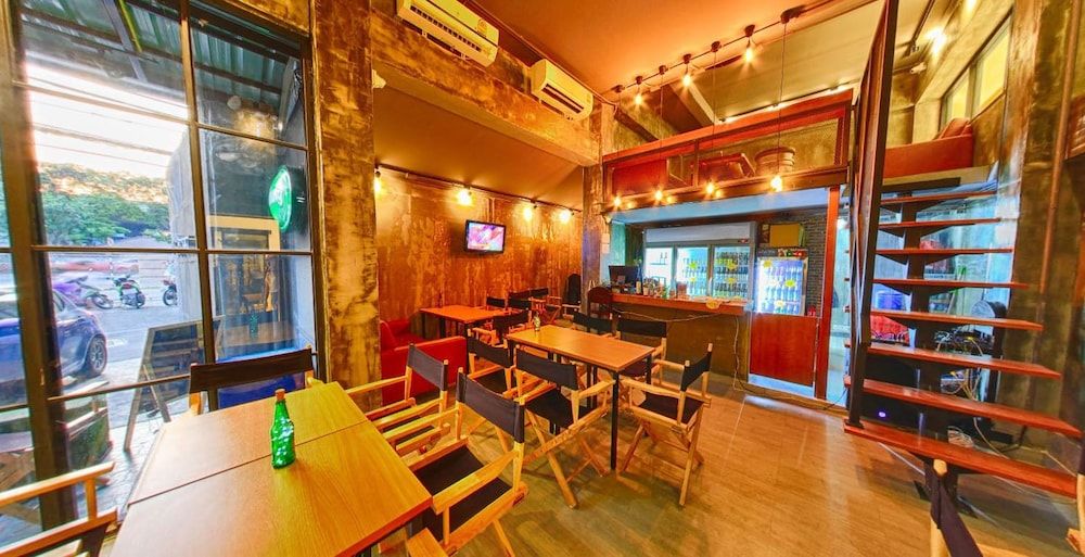 undefined Express Hostel 7