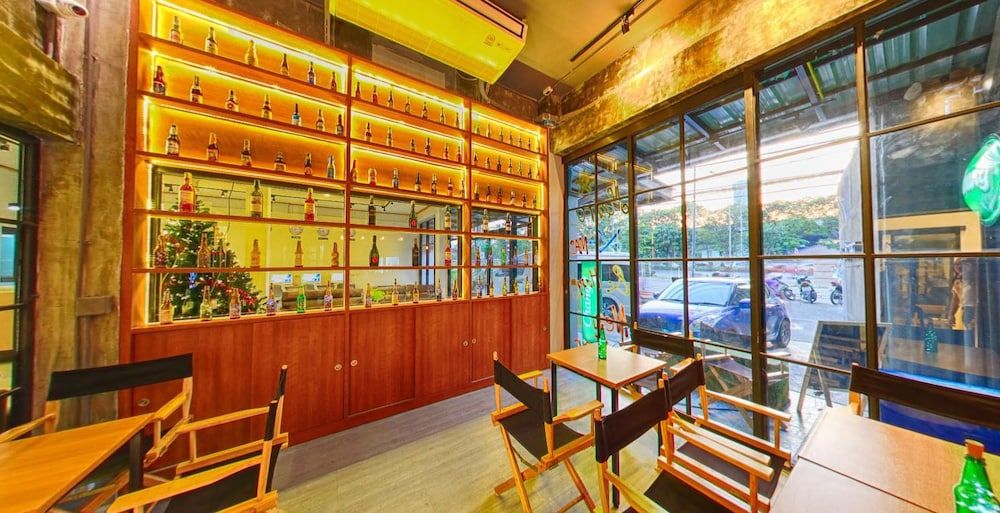 undefined Express Hostel 5