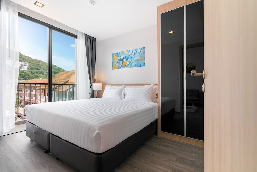 One Bedroom Deluxe