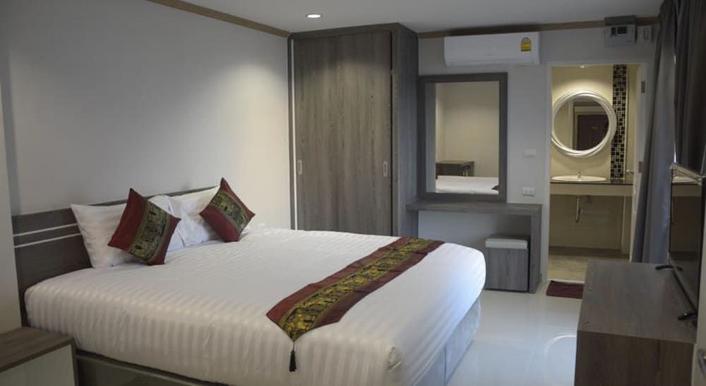 undefined Sunlight Hotel 2