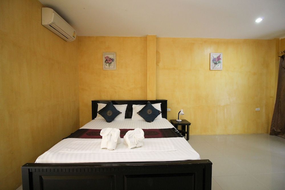 Standard Room with Fan