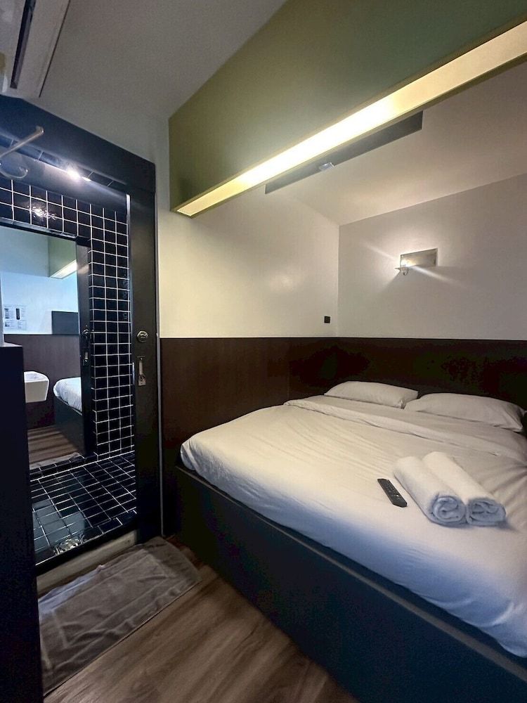 undefined Four Sisters Homestay - Hostel 3