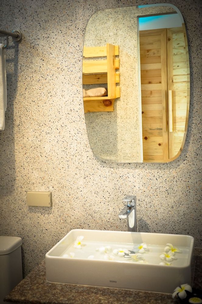 Nonnee Superior Double or Twin Room 4