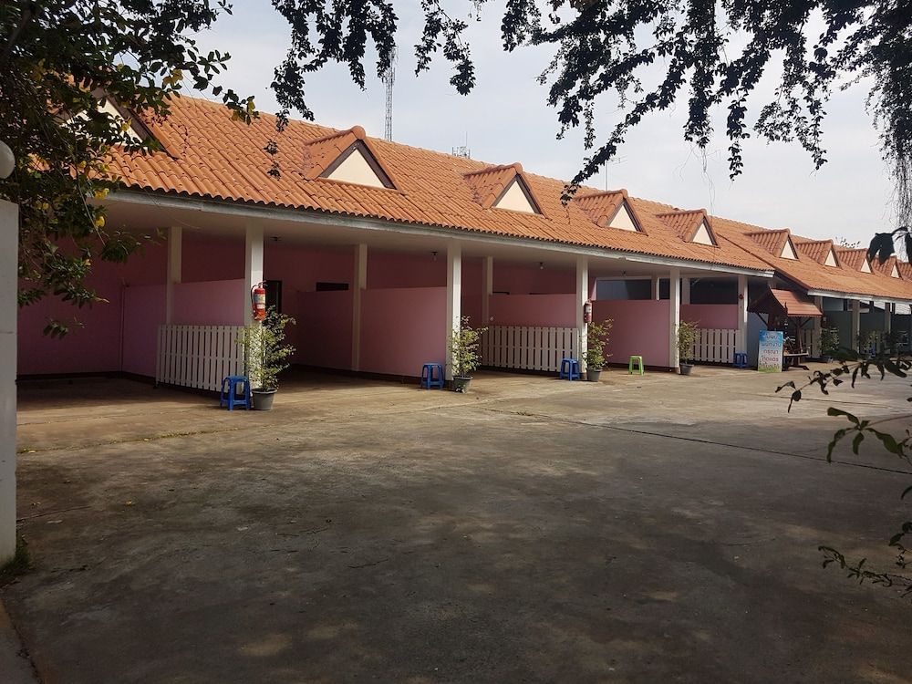 Wanjai Resort