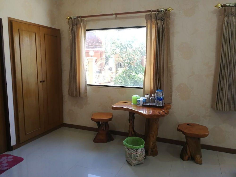 Reurn Thai Resort Ratchaburi Family Room, Non Smoking 5