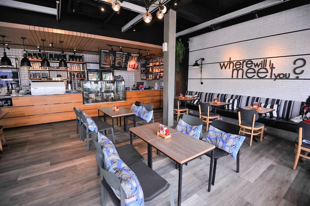 undefined Glur Phuket Patong Beach 7