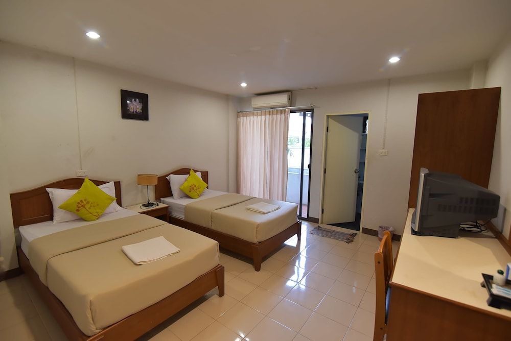 undefined Kyongean Mansion 2