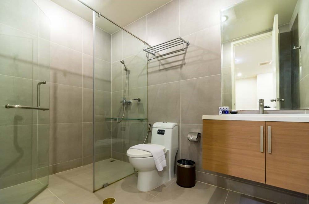 iCheck inn Residence Sukhumvit 1 Deluxe Studio, 1 Bedroom, Kitchen, City View 7