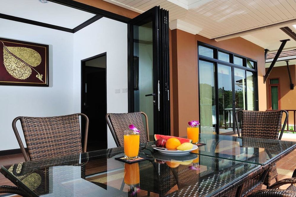 Baan Narakorn Private Pool 3-Bedroom Villa with Private Pool 11