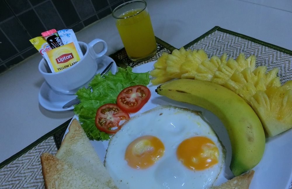 undefined The Guide Hometel 3