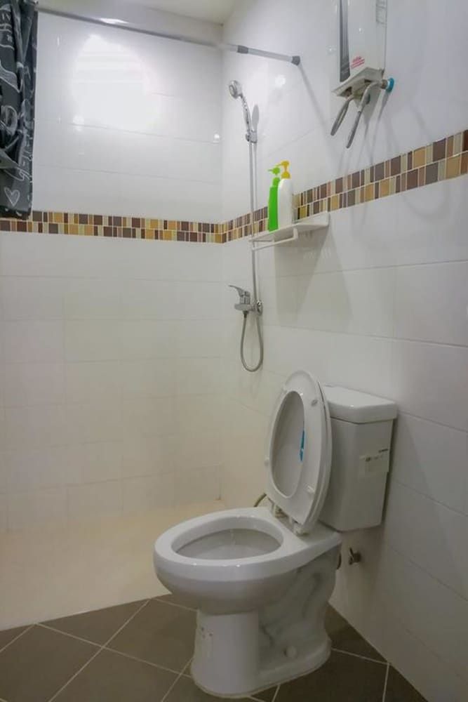 KM House Double Room 15