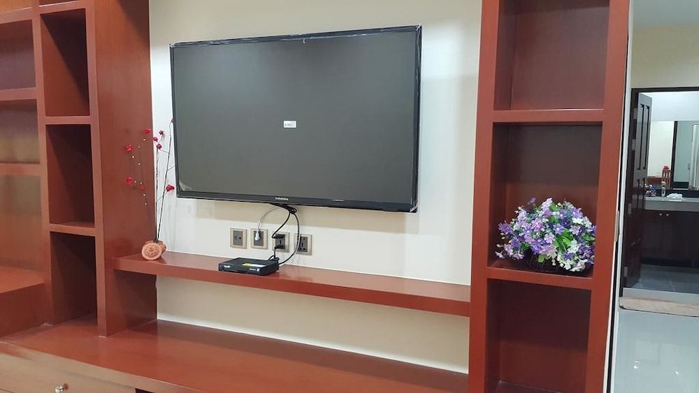 undefined The Supara 10