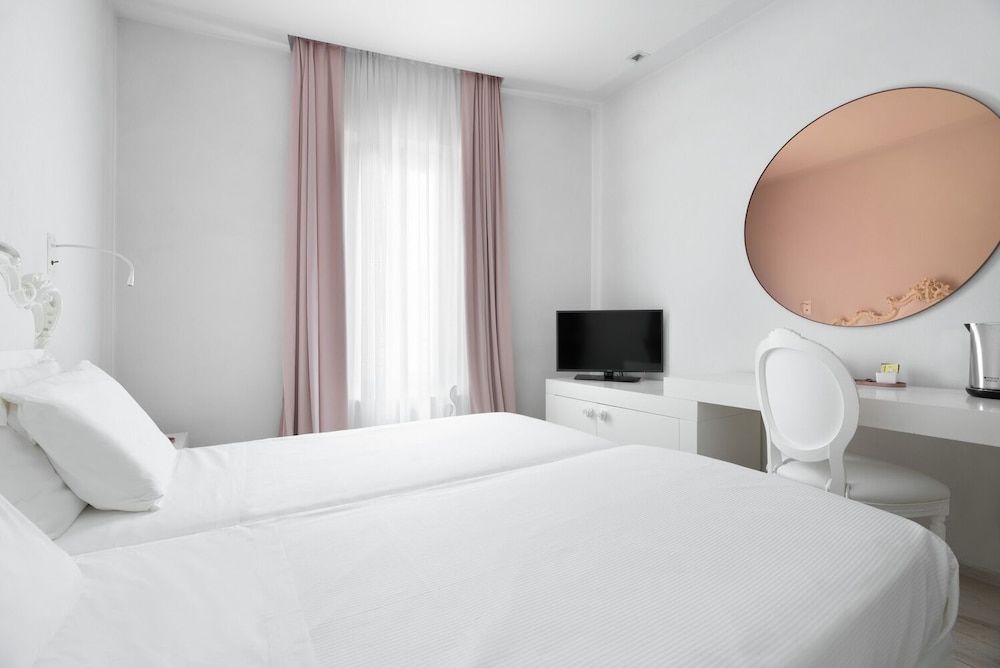 Eurostars Florence Boutique Double or Twin Room 3