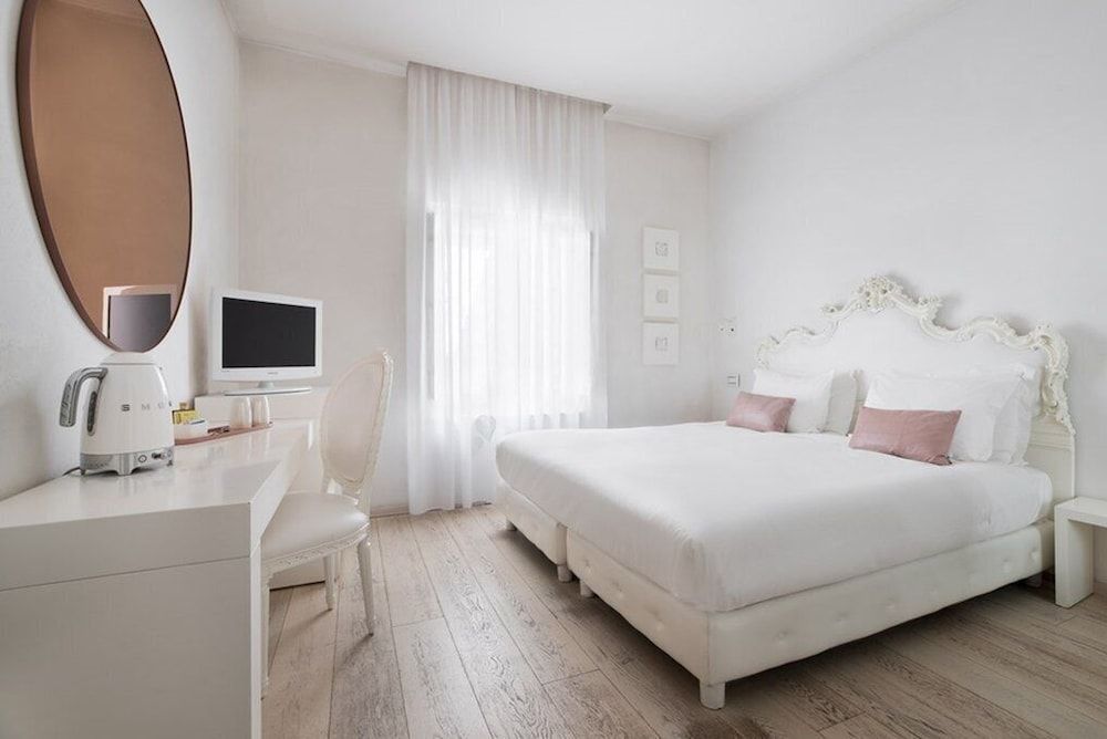 Eurostars Florence Boutique Double or Twin Room 2