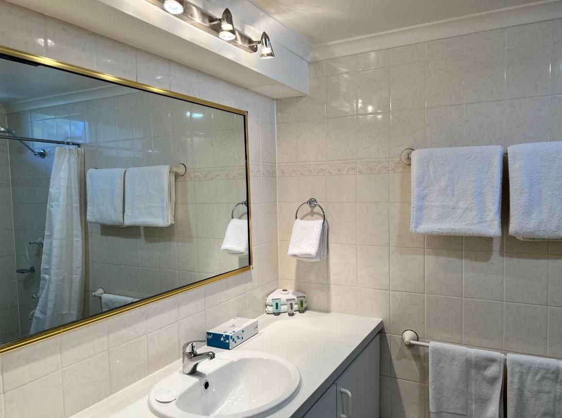 2 Bedroom