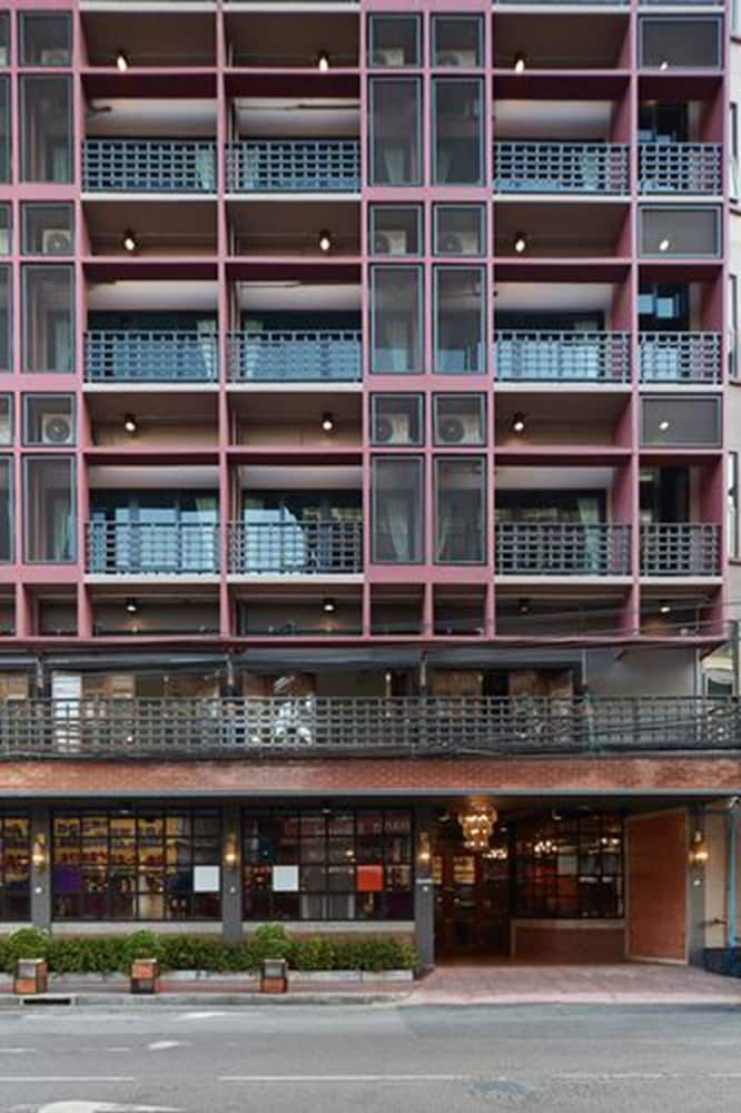 undefined W22 by Burasari 4