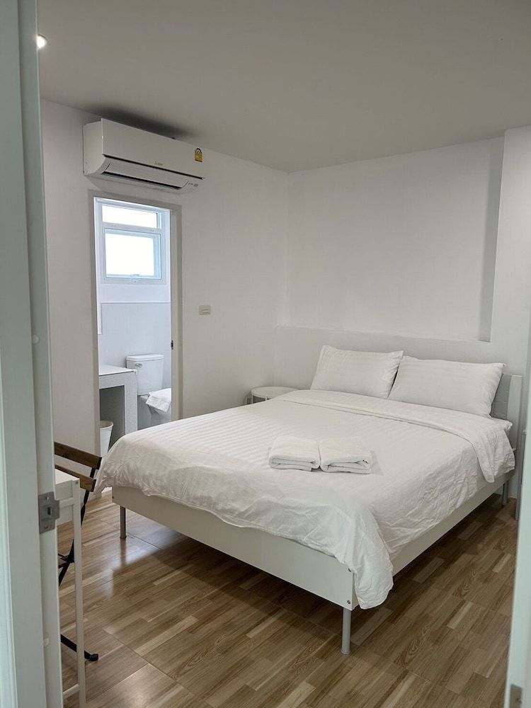 Ranong River View Family Suite