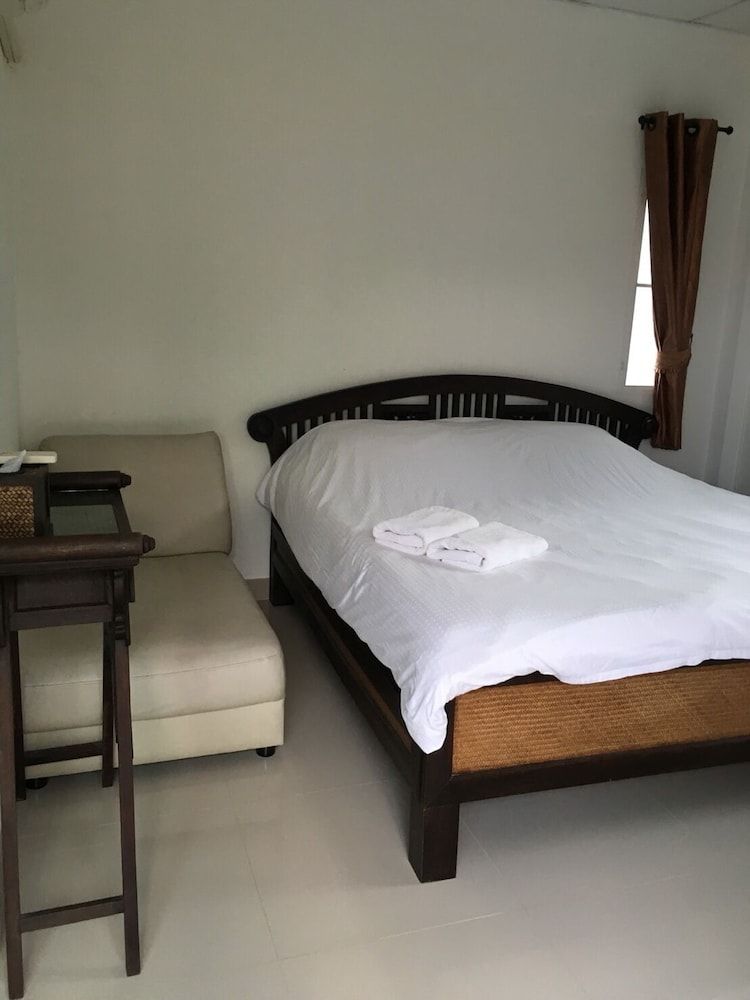 Ranong River View Standard Double Room, 1 Double Bed